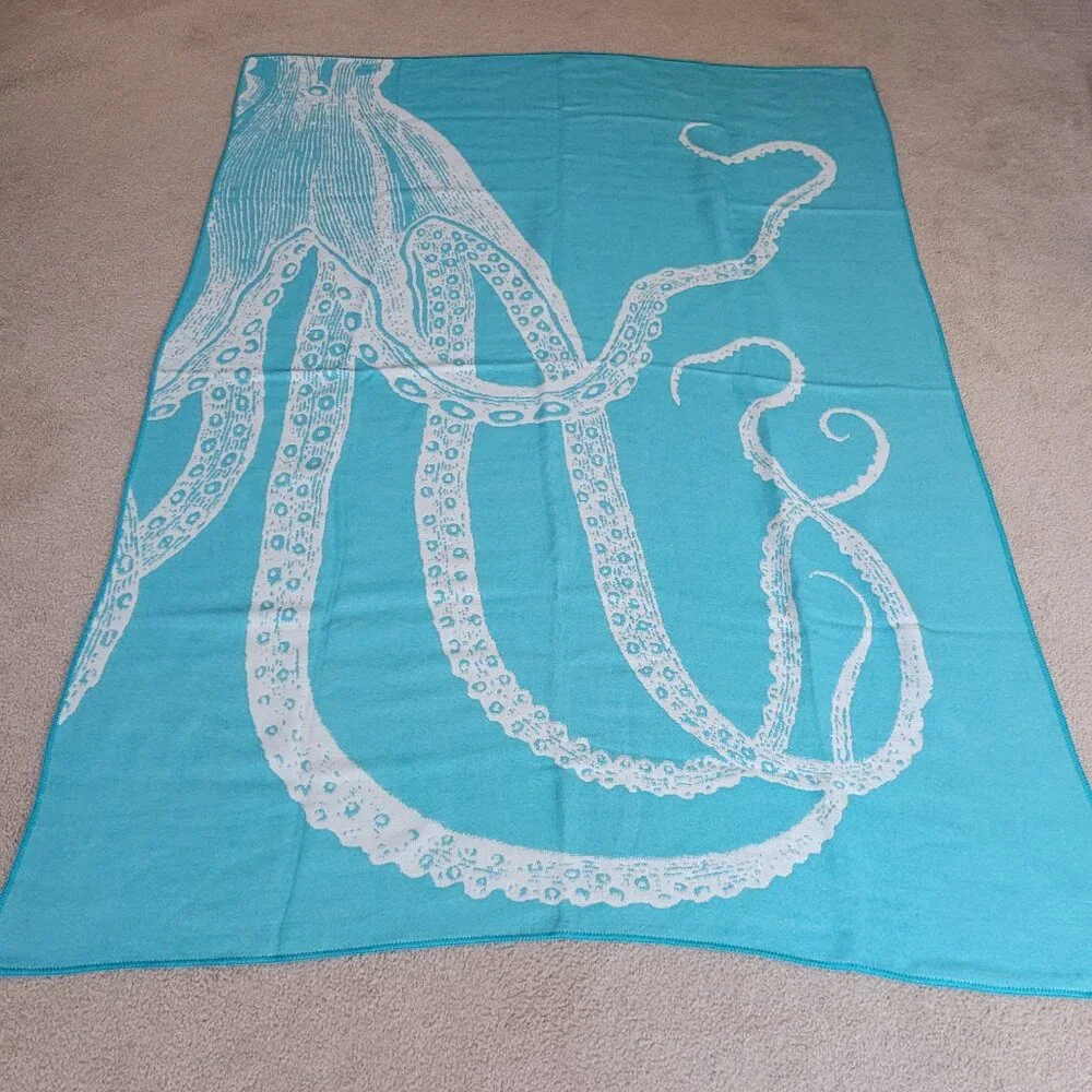 NWOT Thomas Paul Alpaca Octopus Throw Blanket 50x70